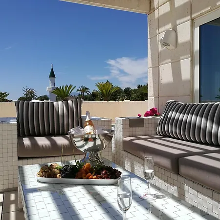 Alanda & Wellness 5*