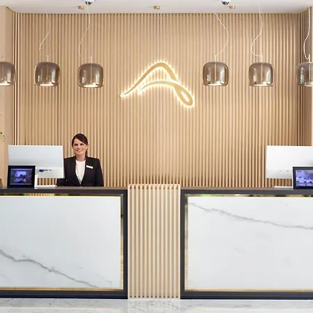 Alanda & Wellness Hotel 5*