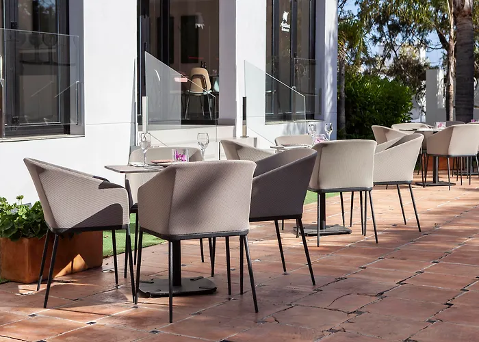 Alanda & Wellness Hotel