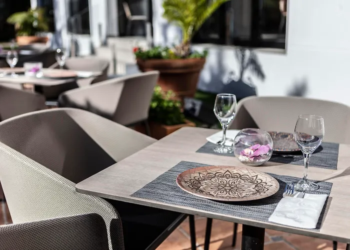 Alanda & Wellness Hotel 5*