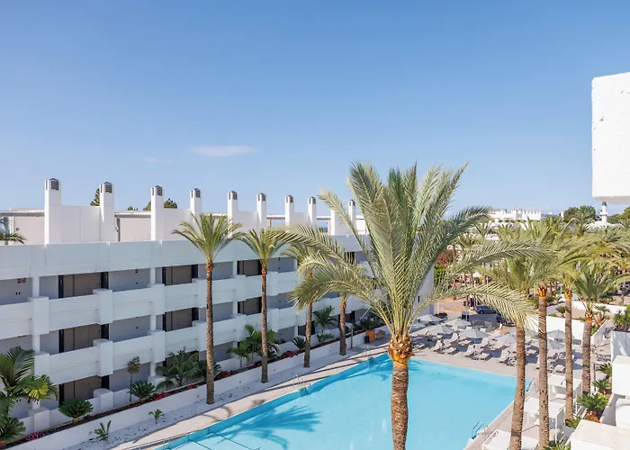 Alanda & Wellness Hotel 5*