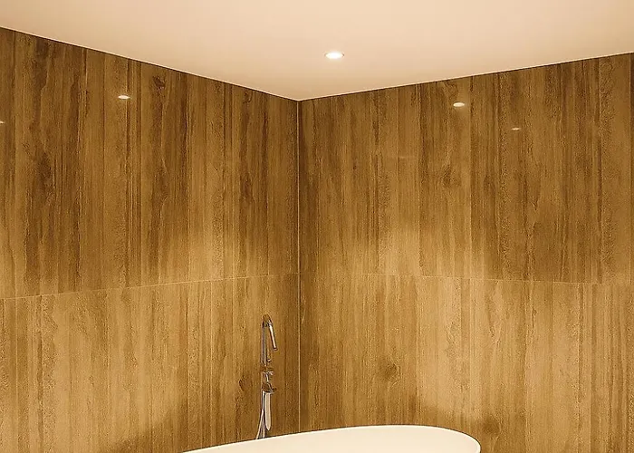 Hotel Alanda & Wellness 5*