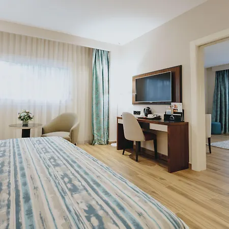 Alanda & Wellness Szálloda