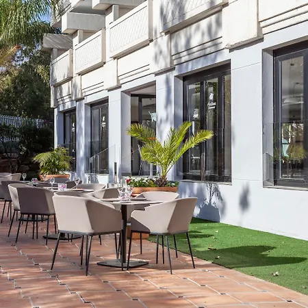 Hotel Alanda 5*